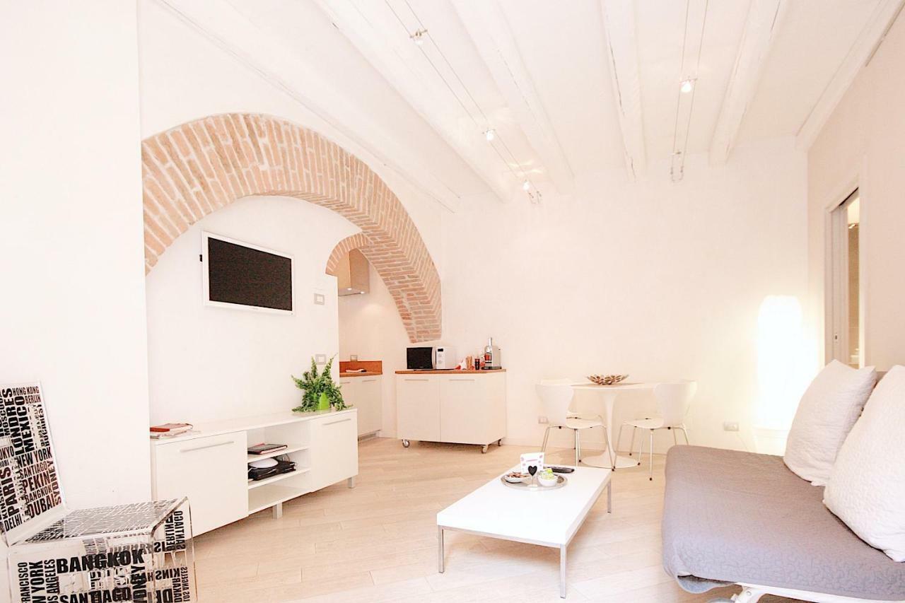 Le Nuove Cadreghe Apartments Verona Luaran gambar